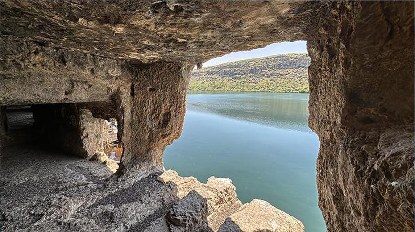 Güneydoğu'da gezilecek yerlere yeni bir rota eklendi! Yollar yapıldı, tekneler hazırlandı, kamp alanları düzenlendi; turistler akın edecek