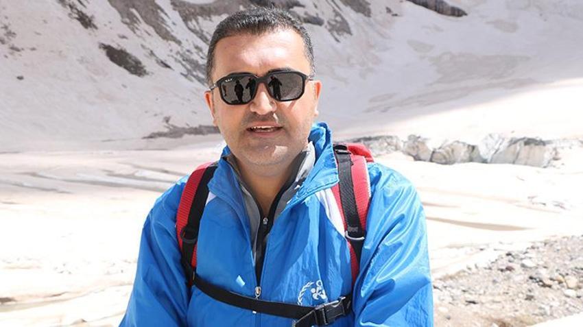 PKK silah bıraktı, Cilo-Sat Dağları'ndaki 20 bin yıllık buzullar ziyaretçi akınına uğradı!