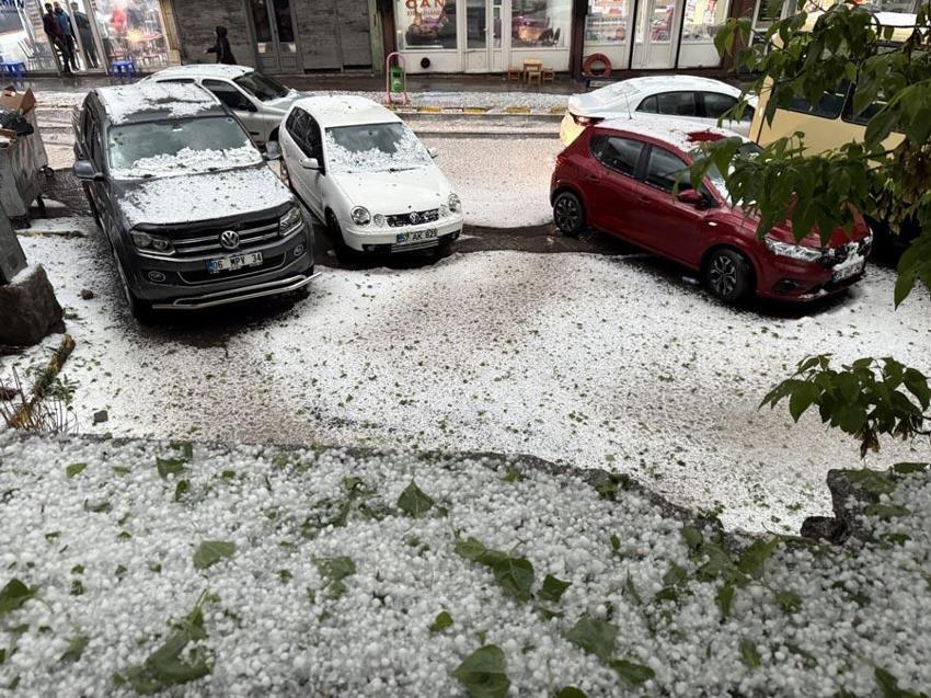 Gök gürültülü sağanak yağış uyarısı Meteoroloji ve Valilik'ten geldi: Bu illerde yaşayanlar dikkatli olsun