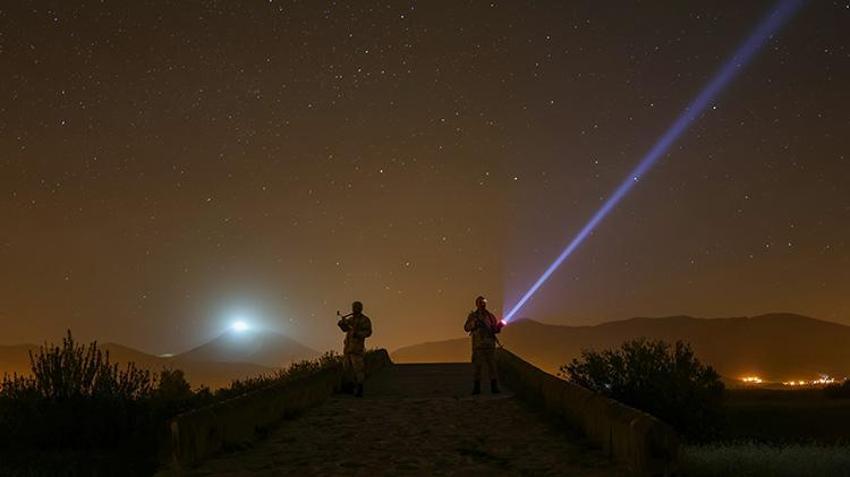 Van'da önlemler alındı! Gündüz dron, gece termal kameralarla bölge kuşatıldı; 15 Temmuz'da son bulacak