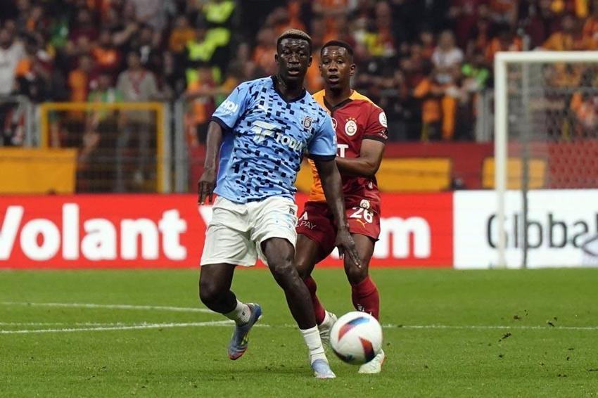 Galatasaray - Başakşehir maçında 2 gol 1 penaltı vardı!