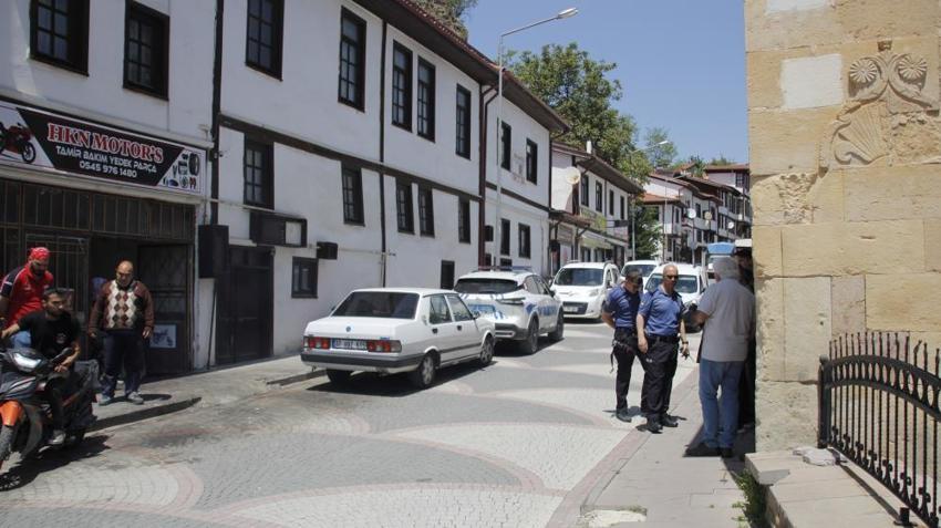 Tam 30 metrelik define tüneli! Çıkmaz sokakta planlamışlar, muhtara gidince gerçek ortaya çıktı