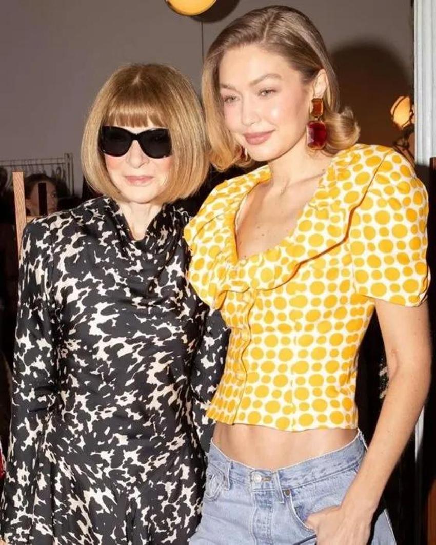 20 yıllık sır perdesi aralandı! Bella ve Gigi Hadid kardeşlerin herkesten gizlediği kız kardeşi ortaya çıktı