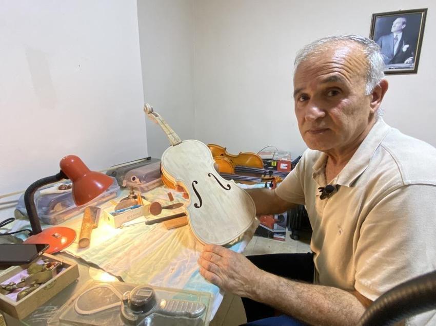 Annesinin altınlarını bozdurdu! Emekli olunca hayatında iz bıraktı

