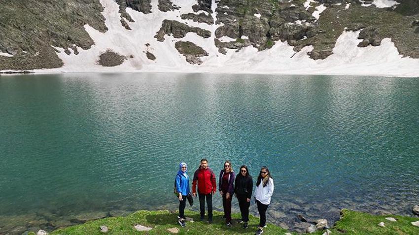Doğaseverlerin gözdesi oldu! Şırnak, Hakkari, Van üçgeninde bir doğa harikası: Faraşin Yaylası keşfedilmeyi bekliyor!