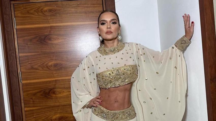 Demet Akalın'a acılı haber geldi! Sosyal medyada paylaştı