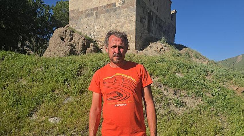 Alman turist Hakkari'de gördüğü manzaraya isyan etti! Yetkilileri göreve çağırdı