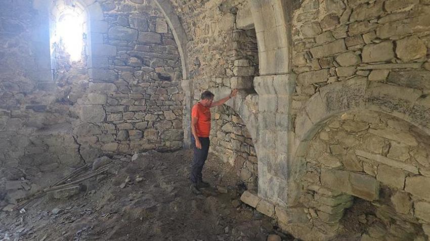 Alman turist Hakkari'de gördüğü manzaraya isyan etti! Yetkilileri göreve çağırdı