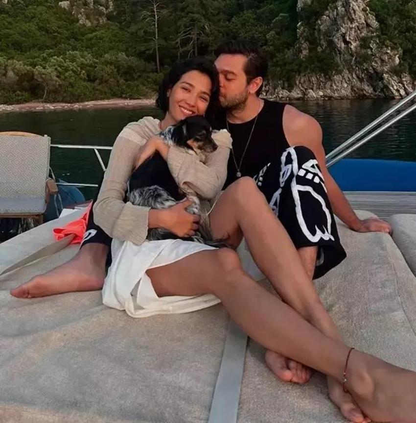 Aybüke Pusat ve Furkan Andıç çiftinden yeni fotoğraf