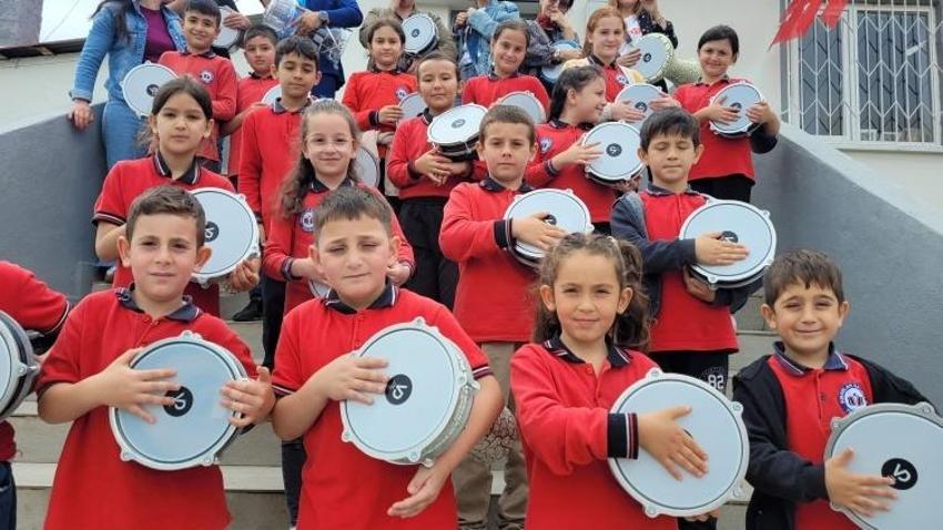 Samsun'da ritmi öğrenciler tuttu! Köy okulu öğrencilerine büyük sürpriz