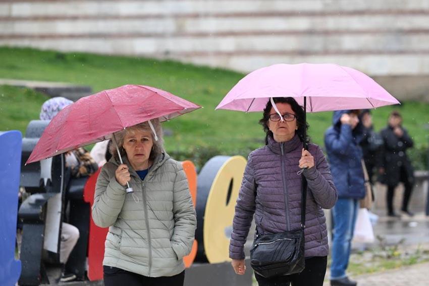 Meteoroloji’den gök gürültülü sağanak yağış uyarısı! Kurban Bayramı’nda hava nasıl olacak? İşte 5 günlük hava tahmini