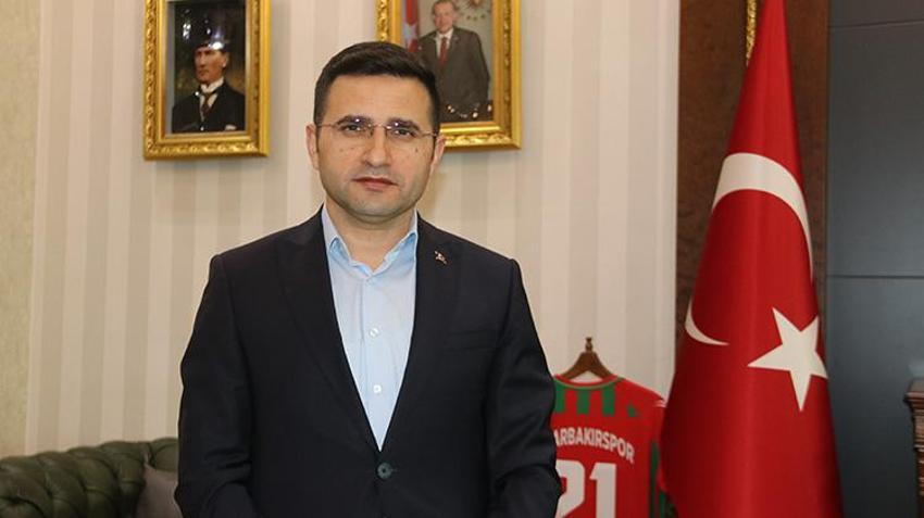 Diyarbakır'da büyük 'Vefa'! Yaşlıların evine gidip bayram temizliği yaptılar