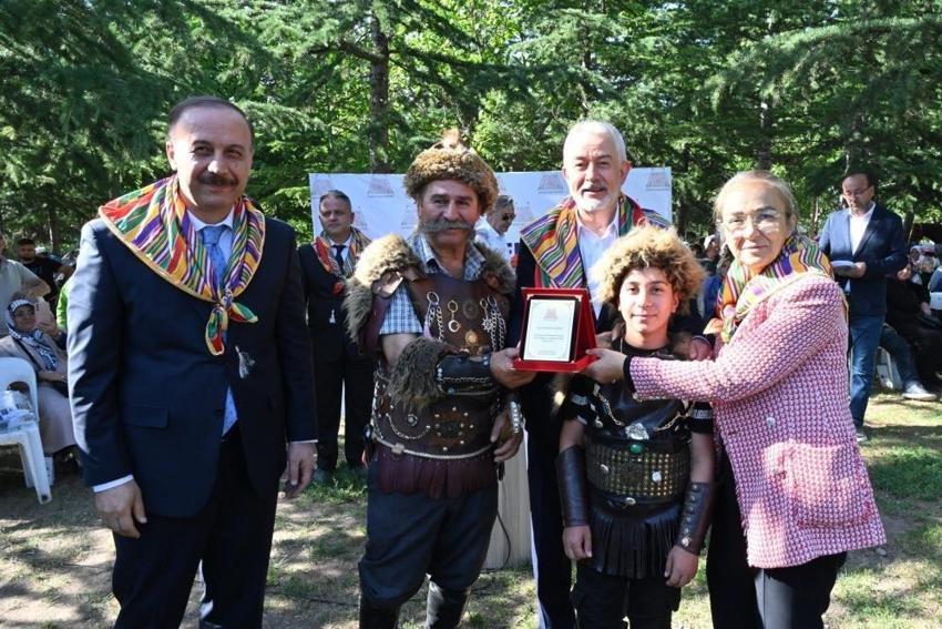 Kurban bayramında 400 yıllık gelenek: Isparta'da yaşatılmaya devam ediliyor