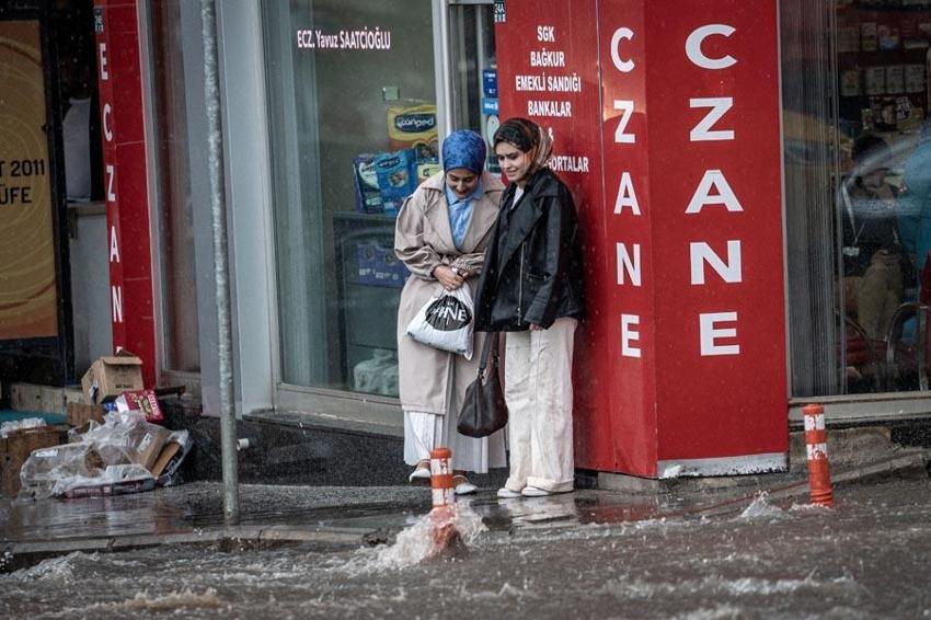Bayramda hava nasıl olacak? Kurban Bayramı için Meteoroloji'den  gök gürültülü sağanak yağış uyarısı geldi
