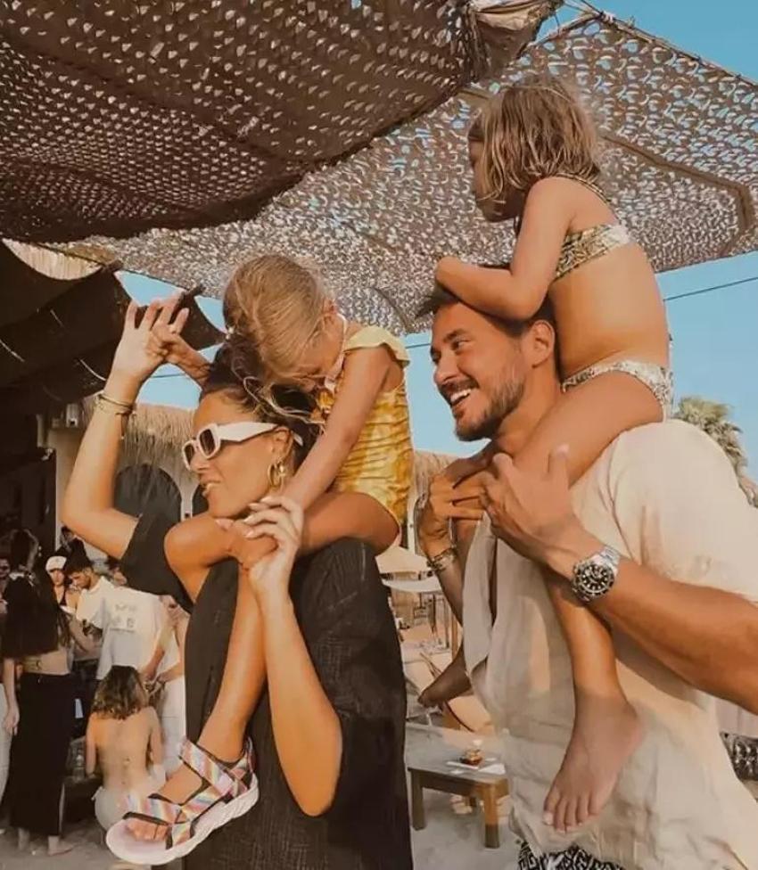 Ayrılığı açıkladı, kene soktu! Pelin Akil hastaneye koştu