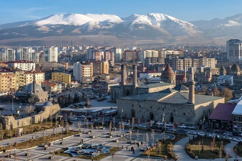 Kurban Bayramı heyecanı tüm yurdu sardı! İşte Türkiye'de şehirlere göre bayram gelenekleri
