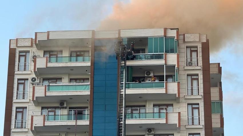 Diyarbakır'daki yangında anne ile 3 çocuğu hayatını kaybetmişti! 30'dan fazla kişiyi kurtaran Eligün: Hayatımda böyle bir şey görmedim