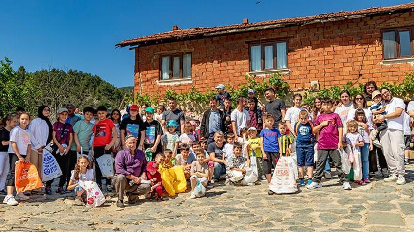 Bursa'da 700 yıllık bayram geleneği! Arefe gününden başlıyor, çocuklar kapı kapı dolaşıp 'Adak' topluyor