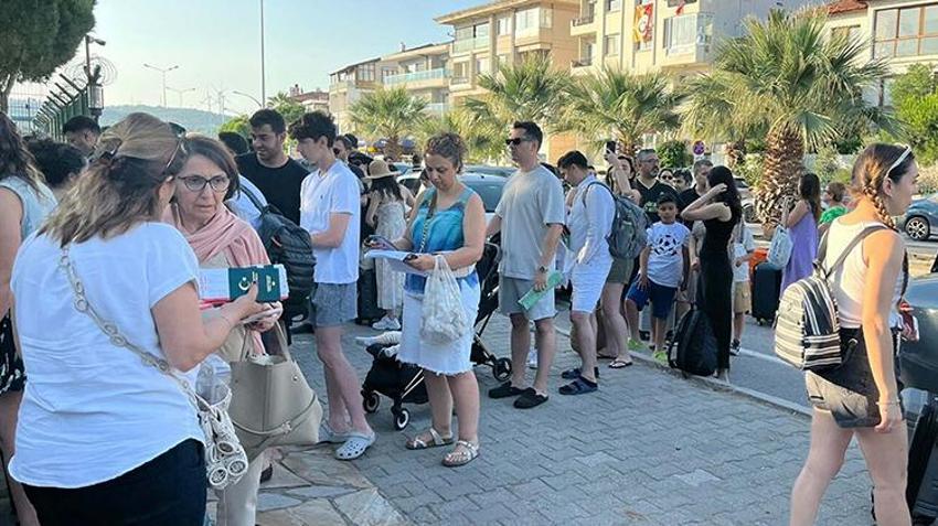 Türkiye'den bayram manzaraları! Sahiller doldu taştı, kasaplarda sıra oluştu