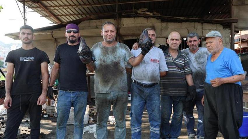 Adana'da 14 kişilik ekip kuruldu! Yılda 3 gün yapılıyor, günlük 4 bin TL kazançları var