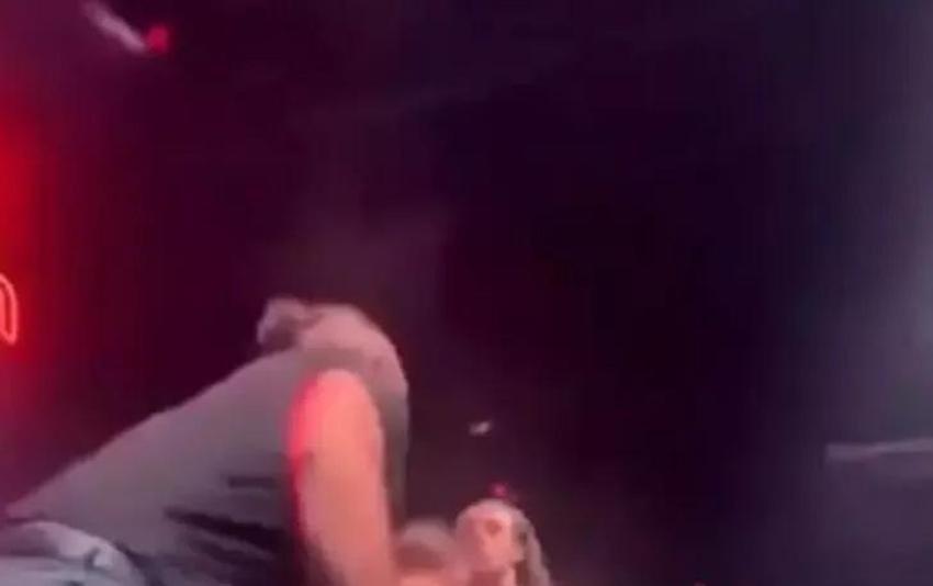 Demet Akalın'ın minik hayranına tavrı tepki çekmişti! Sürprizi böyle açıkladı