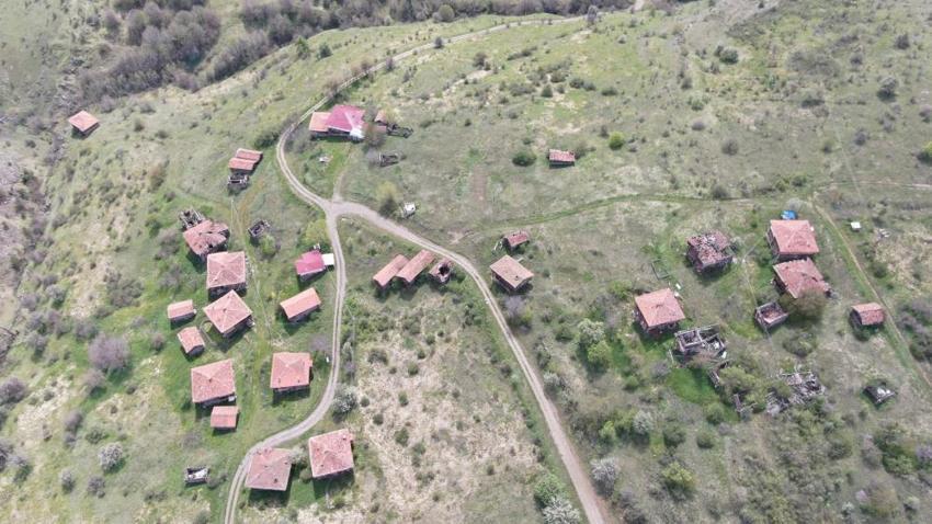 Kastamonu'nun Saklı Cenneti: Tarihi ahşap evler doğa ile buluşuyor!