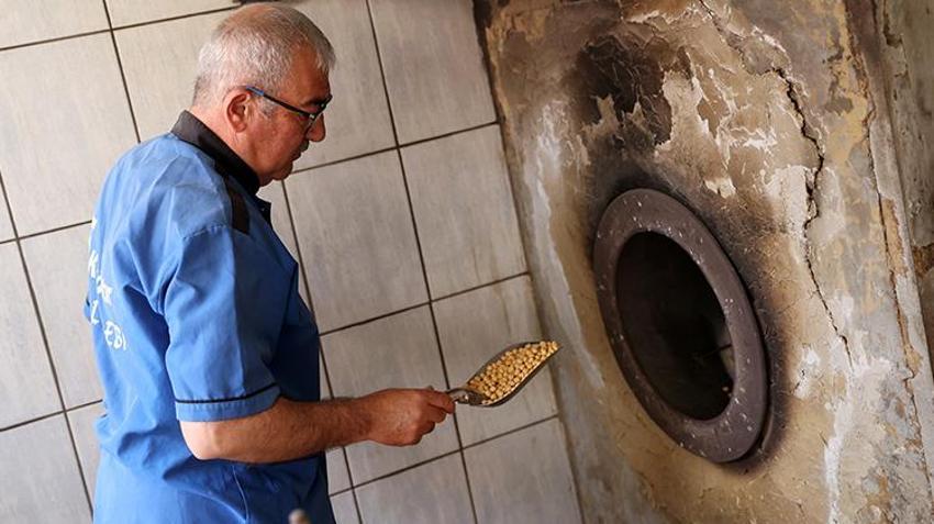 Konya'da günde 50 kilo yapıyor! Tam 730 yıllık, bunu yapan sadece 2 kişi kaldı