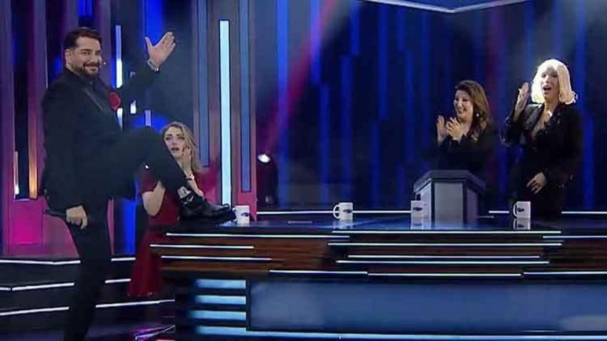 Password’de kilit düetle açıldı! Ah Geceler düeti viral oldu