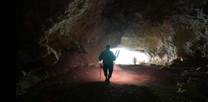 Erzincan'da gizli mağara keşfedildi! Gizemi hala bilinmiyor, içerisinde tek bir ses yankılanıyor