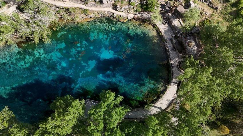 Sivas'taki Gökpınar Gölü görenleri hayran bırakıyor