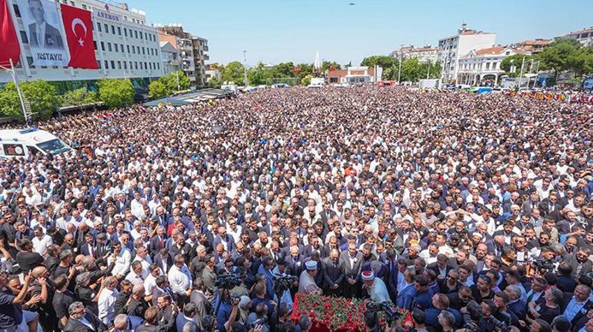Başkan Ferdi Zeyrek'e son veda! Gözyaşları sel oldu, eşinden duygusal sözler: Bugün ona sözümü verdim