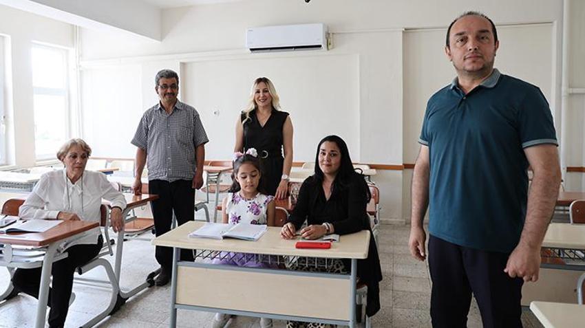 Kübalı gelin eşinin memleketini değil Adana'nın ilçesini beğenip yerleşti! Şimdi de annesi ve kızıyla Türkçe öğreniyor