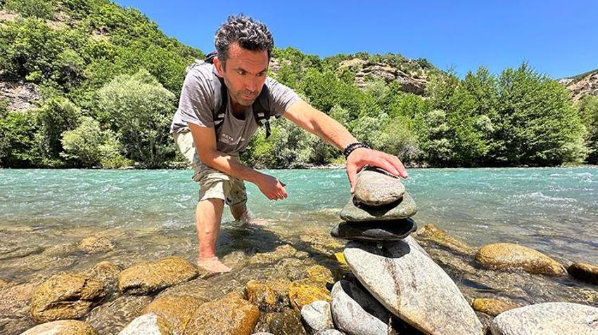 Çocukluk hayaliydi, gerçek oldu! Öğretmeni yönlendirmesiyle başladı, şimdi Munzur'un taşlarına hayat veriyor