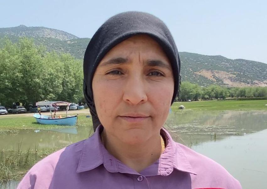 Denizli'de geç keşfedilmiş hazine! Gölün yüzeyi Nilüfer cennetine döndü, tatilciler akın etti! Hedef 100 bin kişi