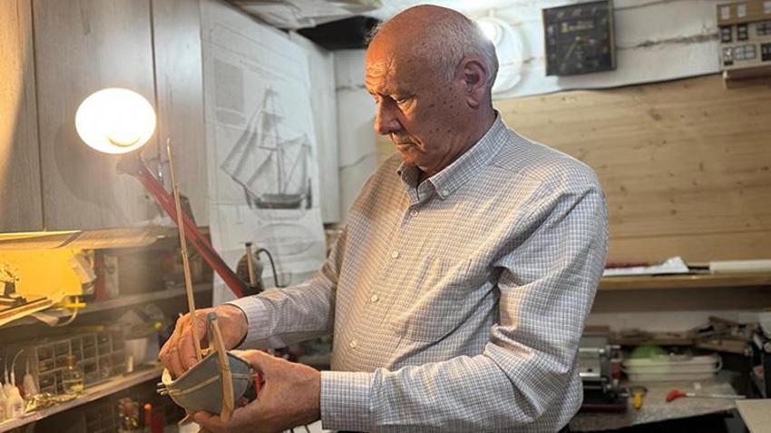Bandırma Vapuru'ndan Ertuğrul Fırkateyni'ne! Emekli fizikçi 15 yılda tarihe yön veren 27 geminin maketini yaptı