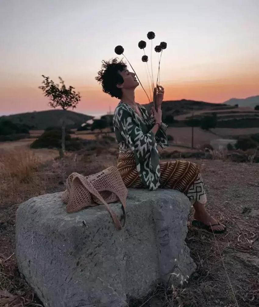 Aşk doludizgin devam ediyor! Birce Akalay ve Hakan Kurtaş'tan aşk dolu paylaşım!