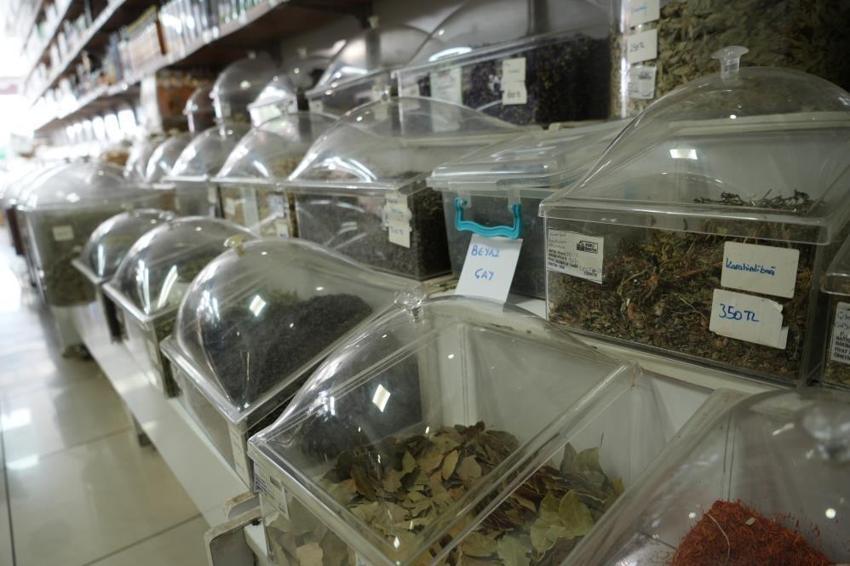 Kilosu 10 bin lira, paket paket satıyor! Yazın gelmesiyle satışlar patladı