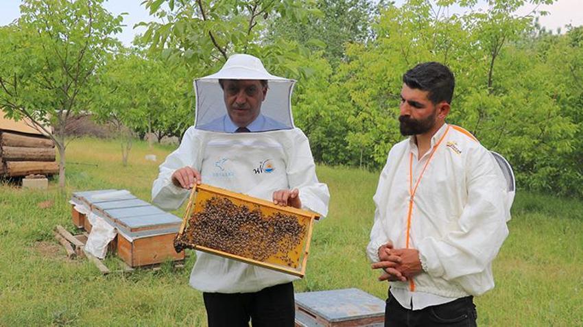 Vanlı girişimci yüzde 80 engelli olmasına rağmen üretime başladı! Şimdi siparişlere yetişemiyor
