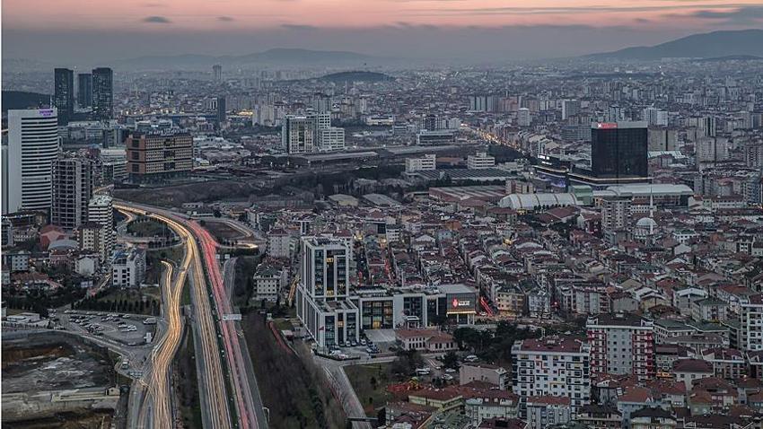 Emlakçıların yeni tuzağı! Yalanlarla evlere girip fotoğraf çekiyorlar; 'Bir iş insanı 7.5 milyon TL’ye evinizi almak istiyor'