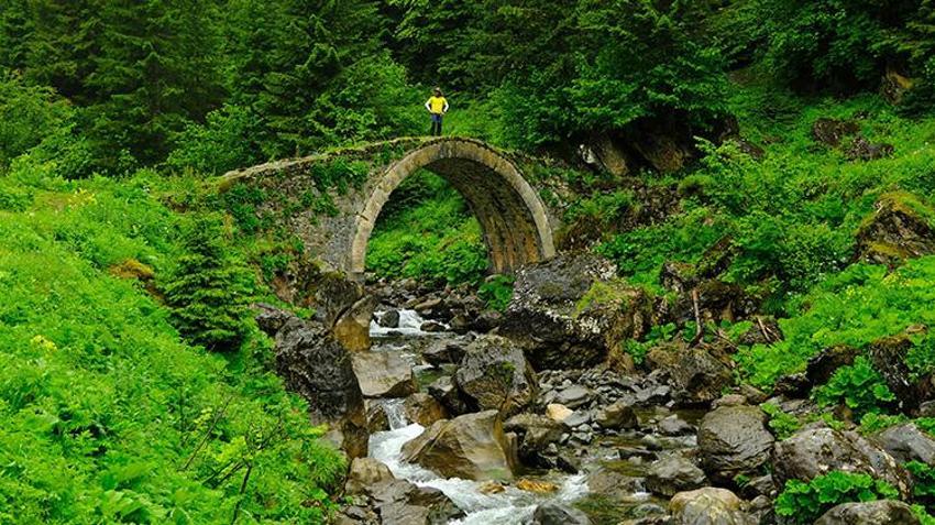Gümüşhane'de böyle bir yer olduğunu çok az kişi biliyor! Kayıp Santa Yolu'ndan sırlı tarihe yolculuk 