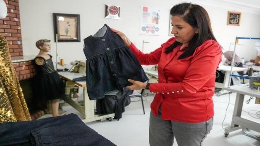 Diyarbakır Sıfır Atık projesini benimsedi! Artık kumaşlarla giysi üretiyorlar