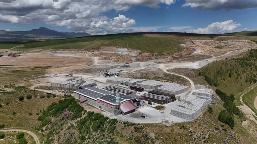 Türkiye'de tek, dünyada sayılı bulunuyor! Bitlis'in 'beyaz altın'ından 4 milyar liralık gelir