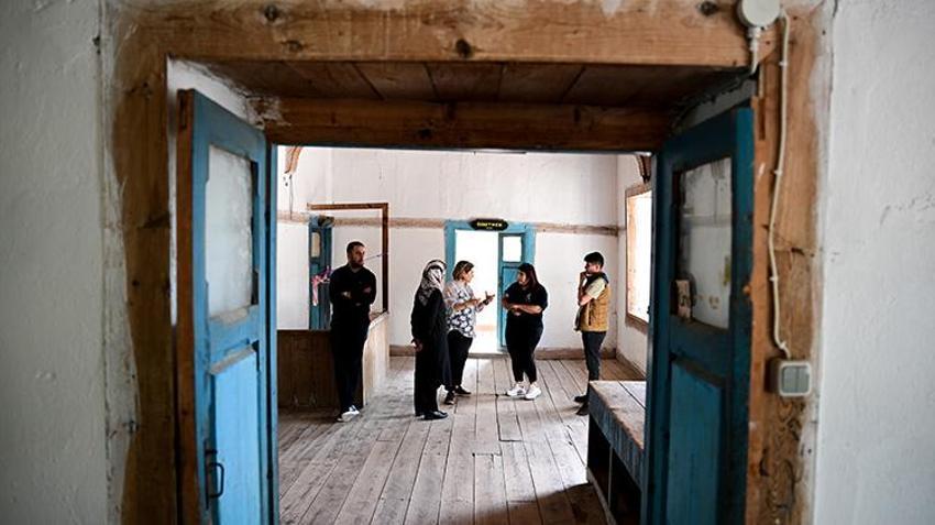 Roma ve Osmanlı askerlerini ağırlıyordu, şimdi ayakta duramaz halde: Antalya'da yüzlerce yıllık cami ve okul yıkılma tehdidi altında!