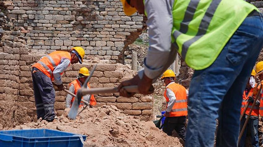 Aşk tanrısı Afrodit'e adanmış bir kent! Küllerinden yeniden doğacak: Yüzyıllar sonra kapılarını yeniden açıyor