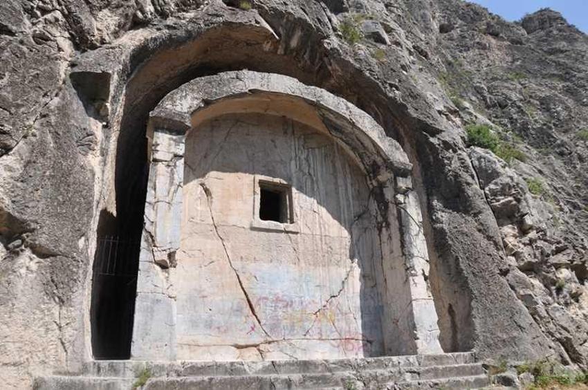 Amasya'da hazineyi keşfeden köylüler isim de buldu! Her duvarında ayna var: Dünya zenginleri oraya koşuyor