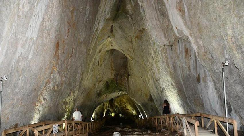 Kastamonu'da çığır açan buluş! Türkiye'nin en uzun mağarası olabilir! Kastamonu'da keşfedilen gizemli mağara Sinop'a mı uzanıyor?