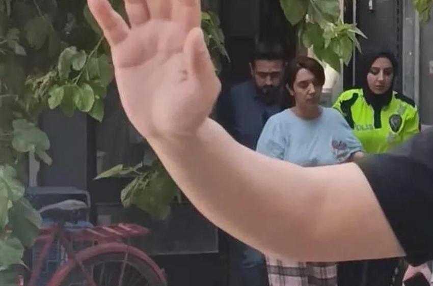 Öz kızını evin salonunda boğarak öldürdü! Manisa'da cinayetin sebebi ortaya çıktı: 2 kızının da haberi yok