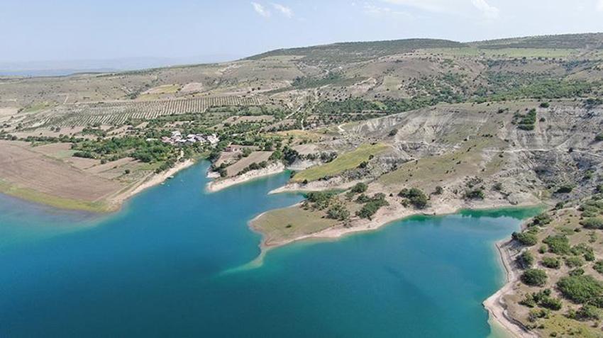 Elazığ'da Akdeniz sahillerini andıran köyün ilginç özelliği! Malatya, Erzincan ve Tunceli buraya bakıyor