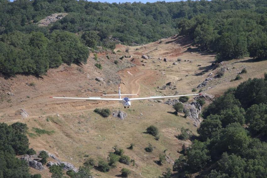 Direksiyon sallamaktan kanat çırpmaya! Gençliğinde kurduğu hayali 83 yaşında Eskişehir'de gerçekleştirdi