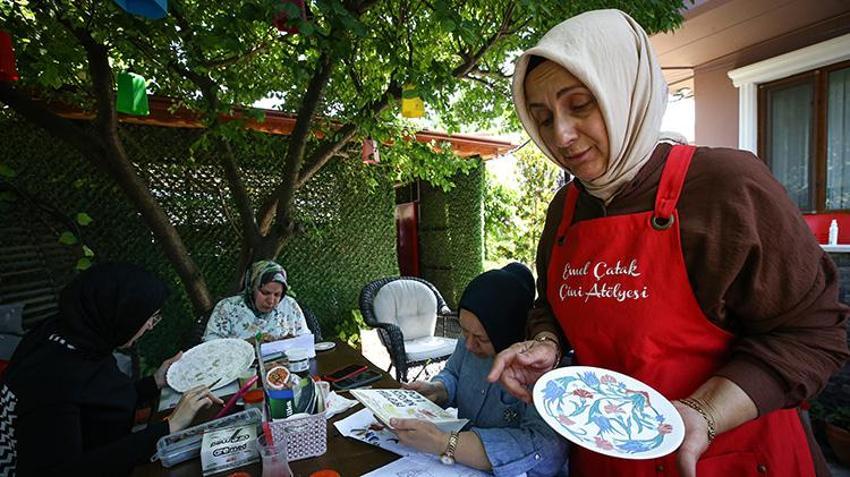 Vakit geçirmek için gittiği atölye hayatını değiştirdi: İznik'in Kadim Sanatı, onun elinde yeniden canlandı
